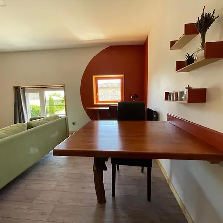 Neuf Au Coeur Du Vignoble Dans Village Tous Commerces Apartment Cahuzac-sur-Vere