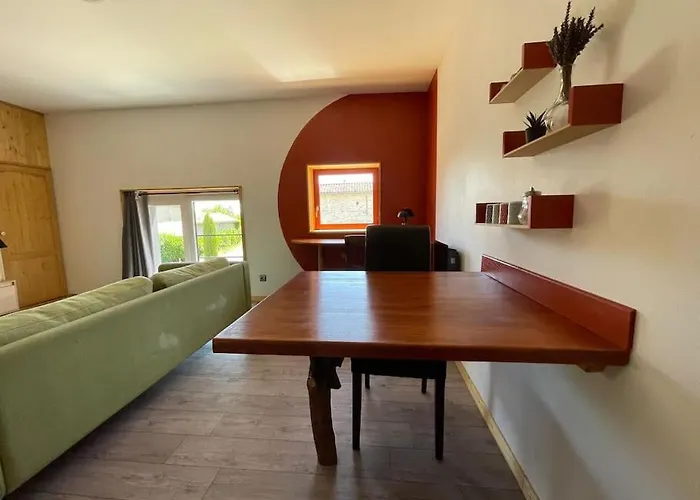 La Fabrik 54 T2 1Ch Neuf Dispo 1Er Mai 26 , Coeur Du Vignoble Dans Village Tous Commerces شقة Cahuzac-sur-Vère